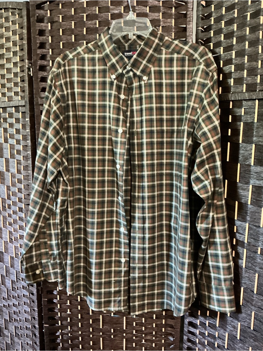 TravelSmith Men's Brown & Green Plaid Button-Down Shirt